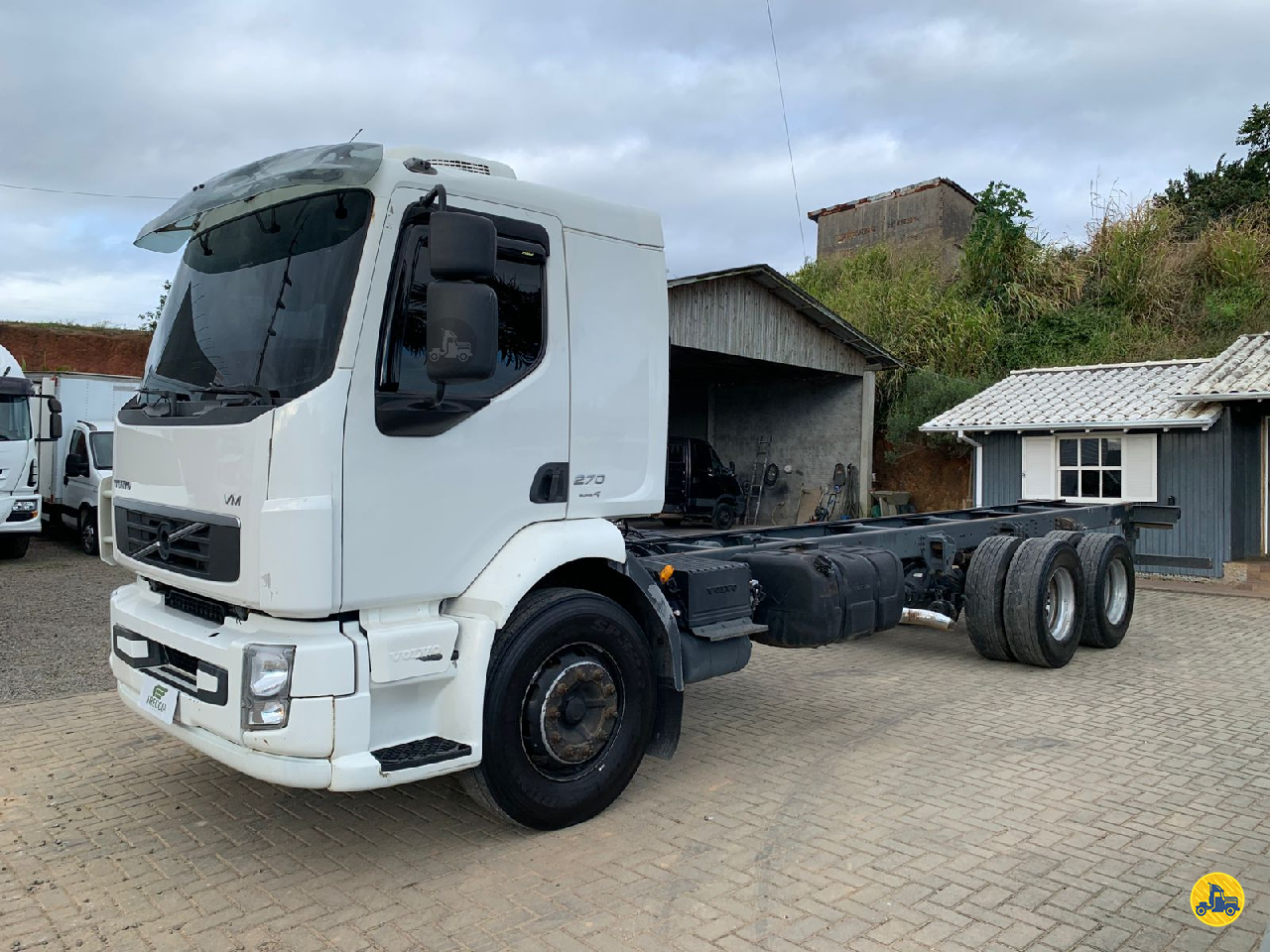 CAMINHAO VOLVO VOLVO VM 270 Chassis Cavalo 6x2 Freccia Caminhões JAGUARUNA SANTA CATARINA SC
